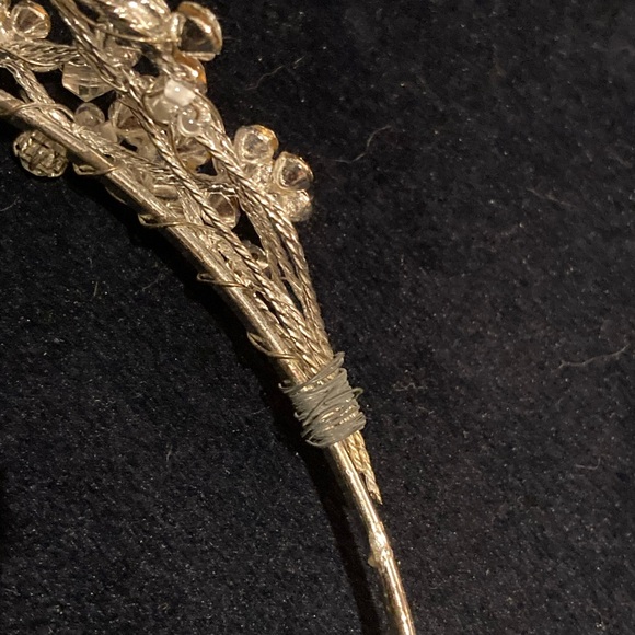 Bridal tiara - Picture 8 of 8